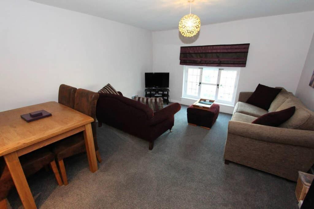 Top Floor Character Apartment In The Heart Of The City Centre Chester Exterior photo